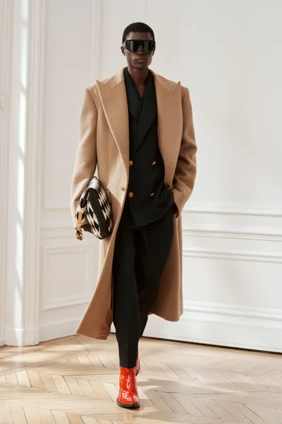 Look 27